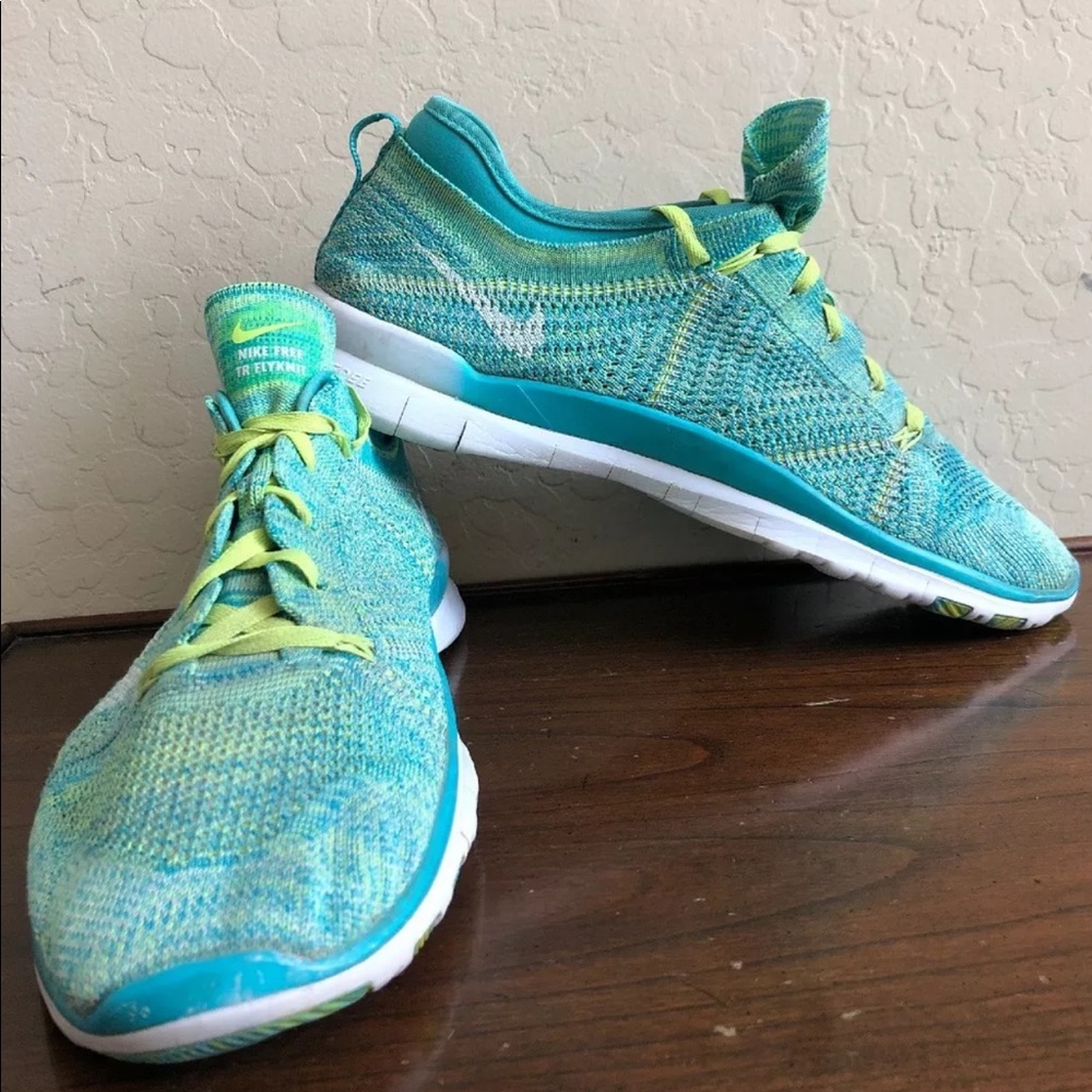 Nike Free FlyKnit